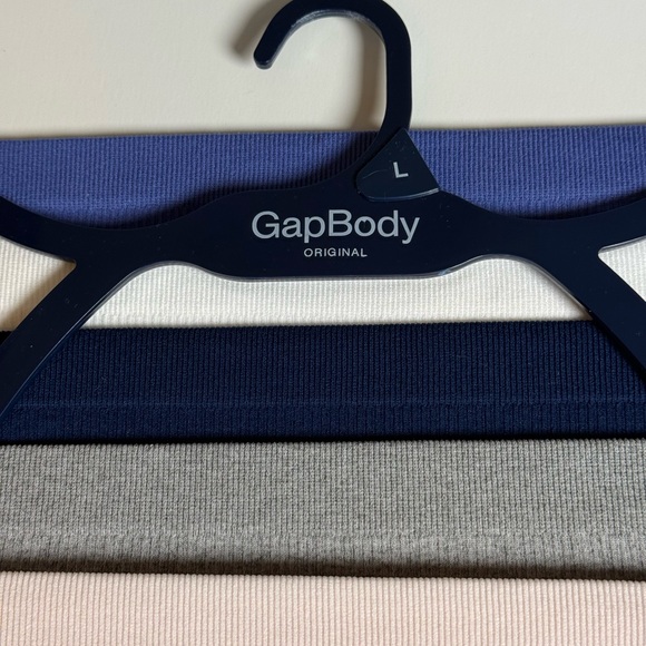 GAP SEAMLESS HIPSTERS SZ L NEW! - Picture 2 of 4